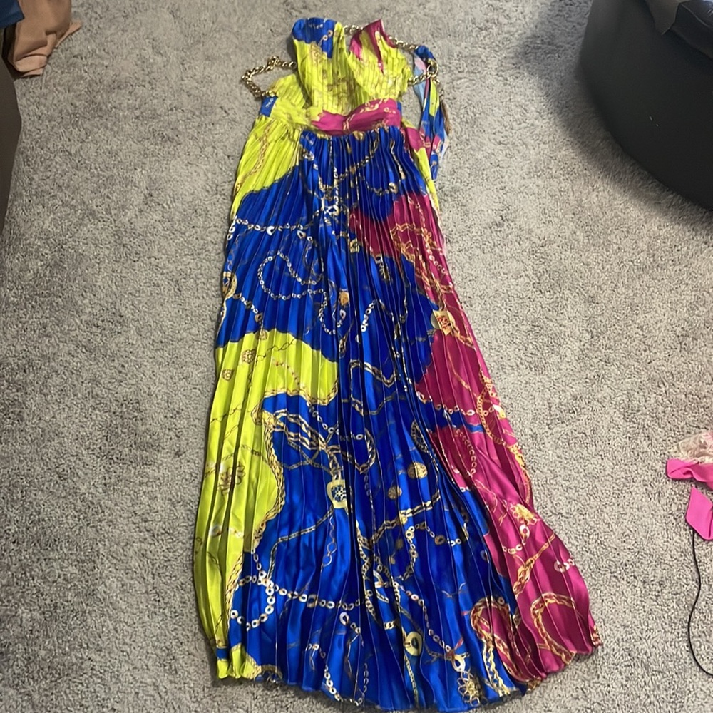 Chain Print Maxi Dress - Picture 5 of 5
